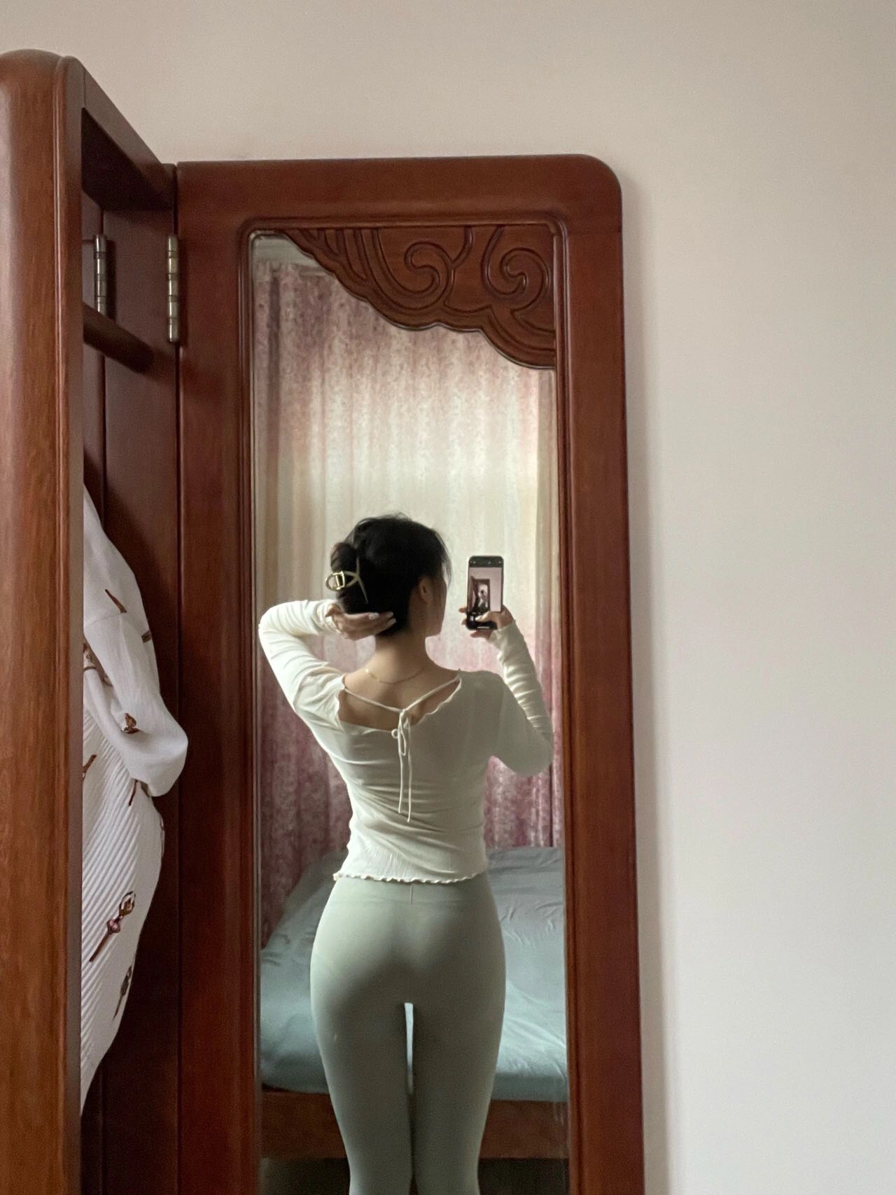 龙岗中心城 年轻的客家妹